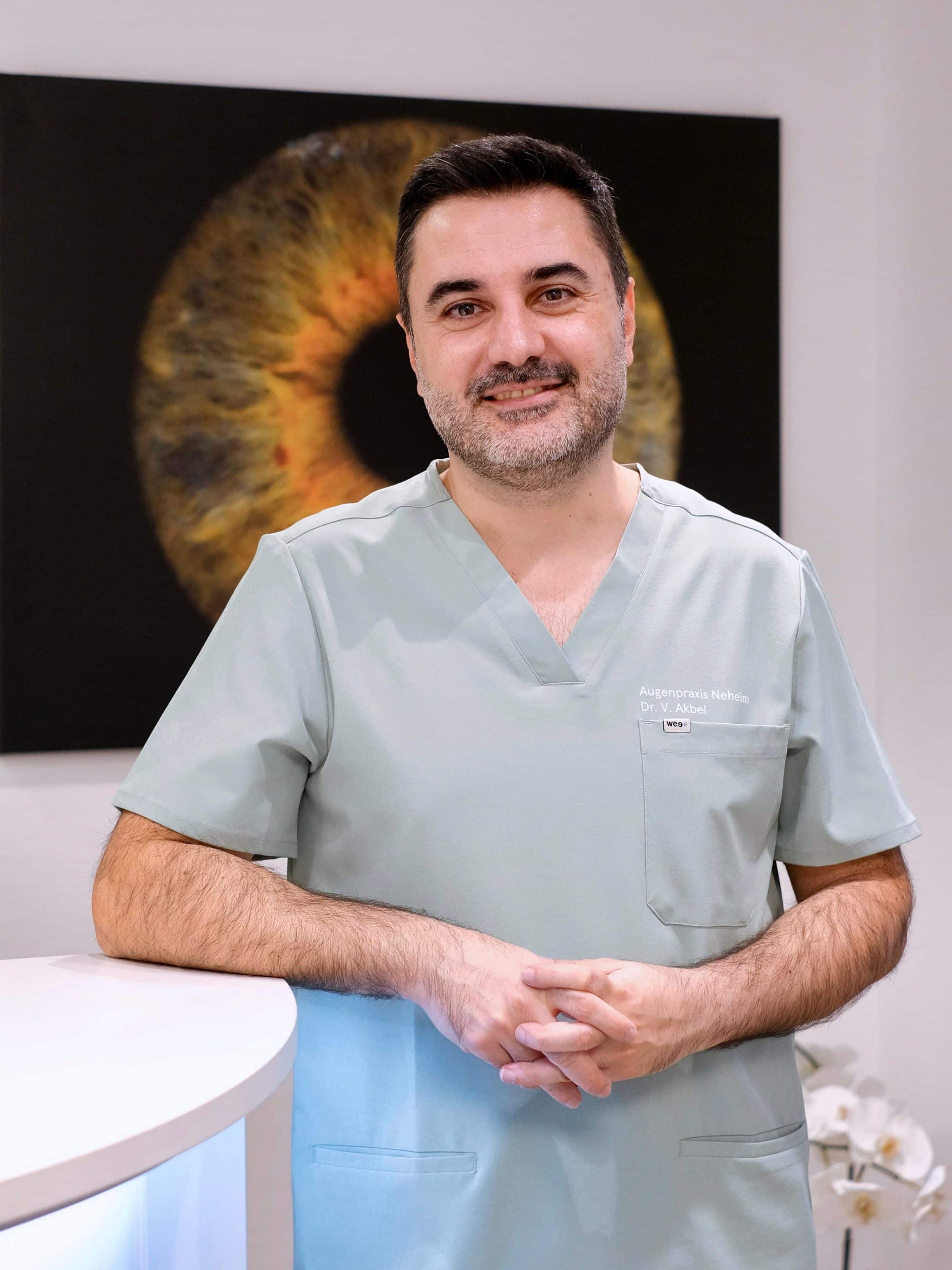 IMG-20251201-WA0016 Augenpraxis Neheim Veysel Akbel<br />
Facharzt für Augenheilkunde